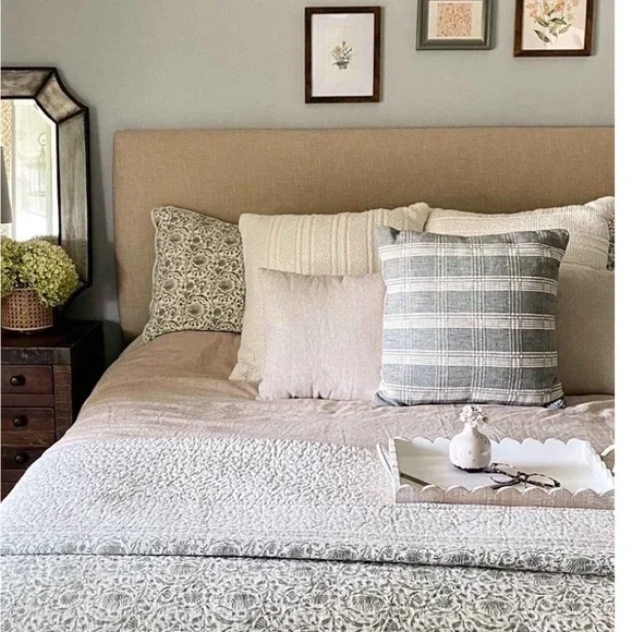 Studio McGee Decorated Border Cotton Slub Print Quilt , Light Teal Green - Picture 12 of 16